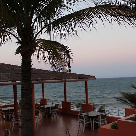 Rival Hotel Cap-Haïtien Kültér fotó