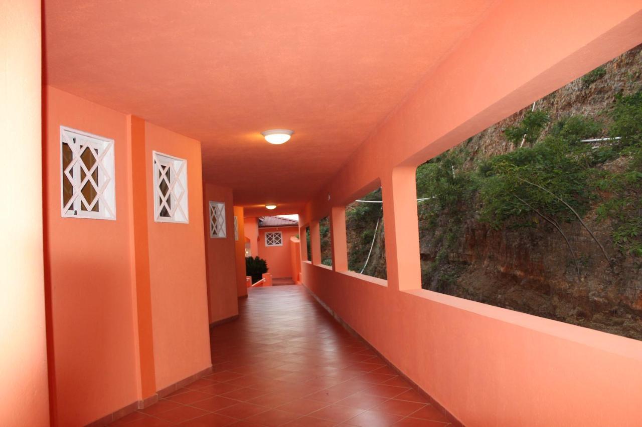 Rival Hotel Cap-Haïtien Kültér fotó